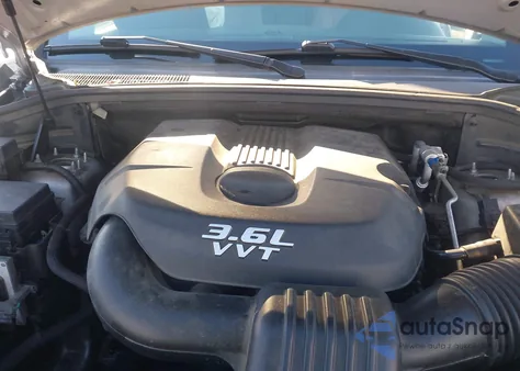 2013 Jeep Grand Cherokee Laredo z USA, uszkodzony, nr VIN 1C4RJFAG4DC568856